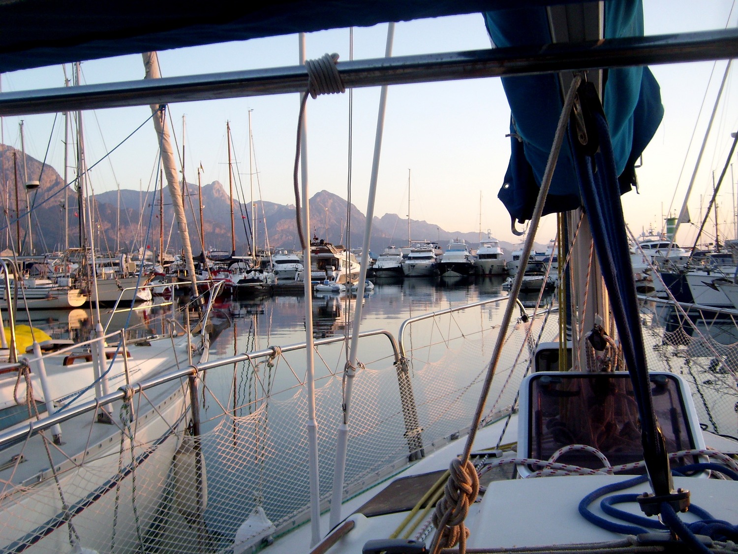 Удобное расположение учебного флота 